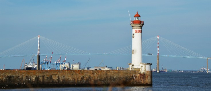 vm-avec-pont-et-terminaux