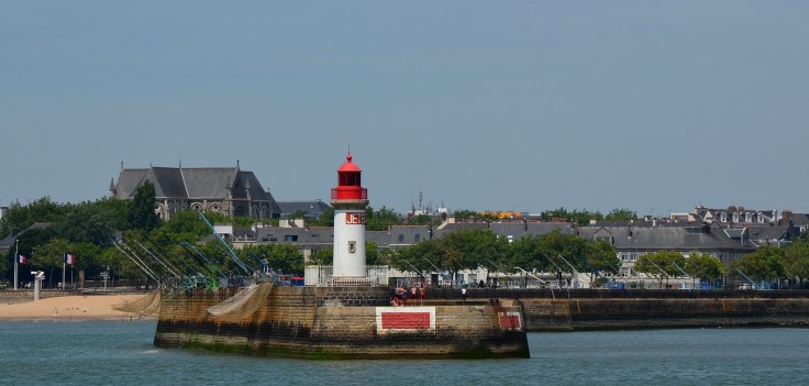 depuis-mer-croisiere-ciel-bleu