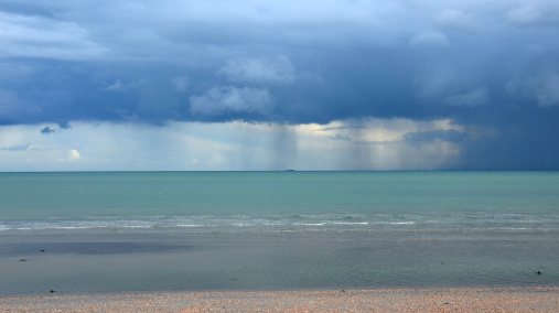 pluie-sur-mer-tete